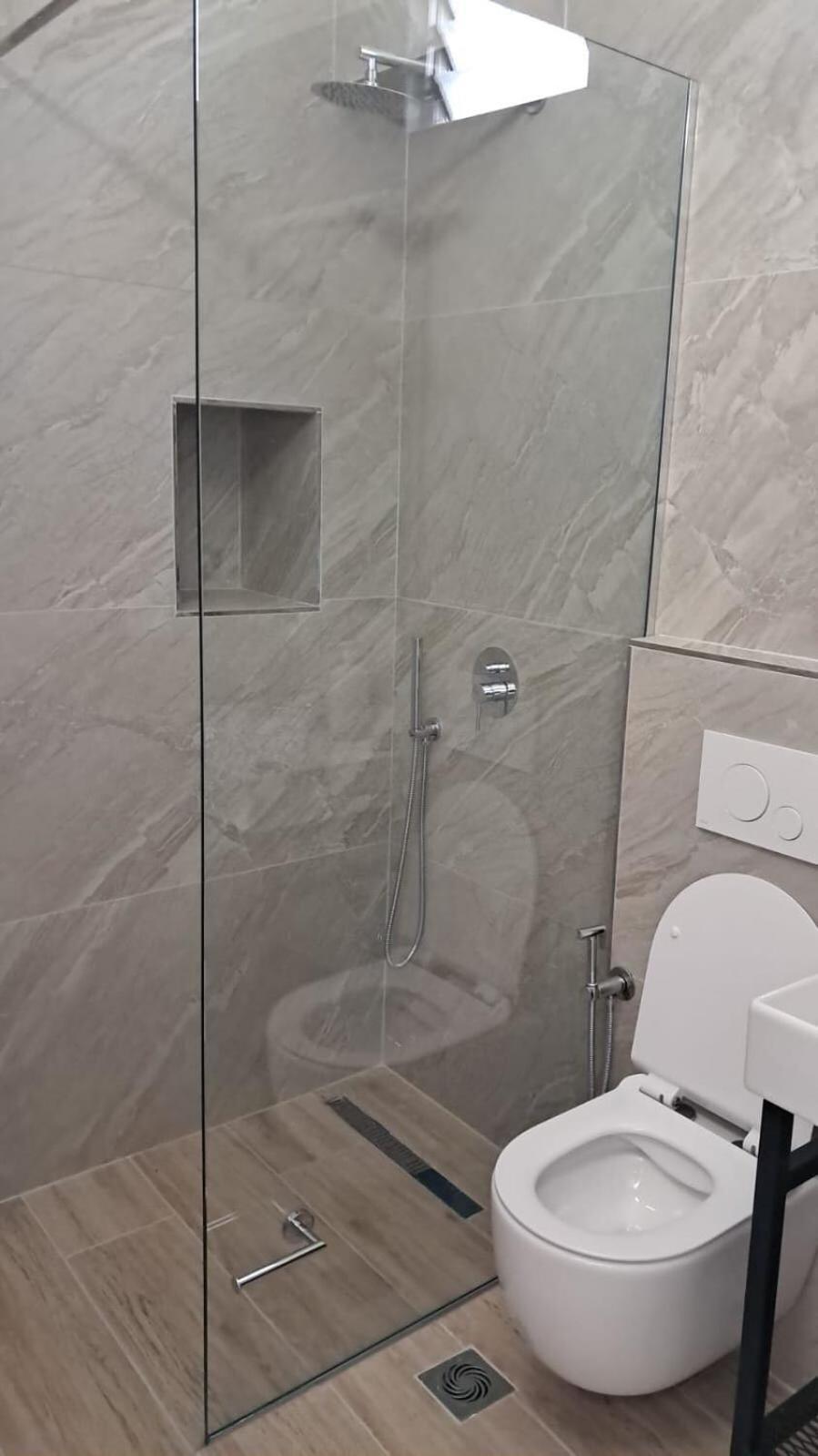 Dadaj Apartments Sarande Ngoại thất bức ảnh